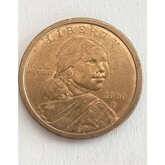 2000 P SACAGAWEA ONE DOLLAR US LIBERTY GOLD COLOR COIN Rare - Picture 1 of 4